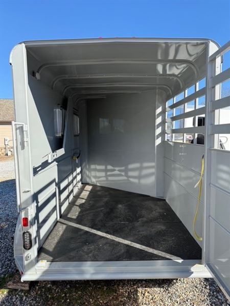 2025 Delta 2 horse slant load bp