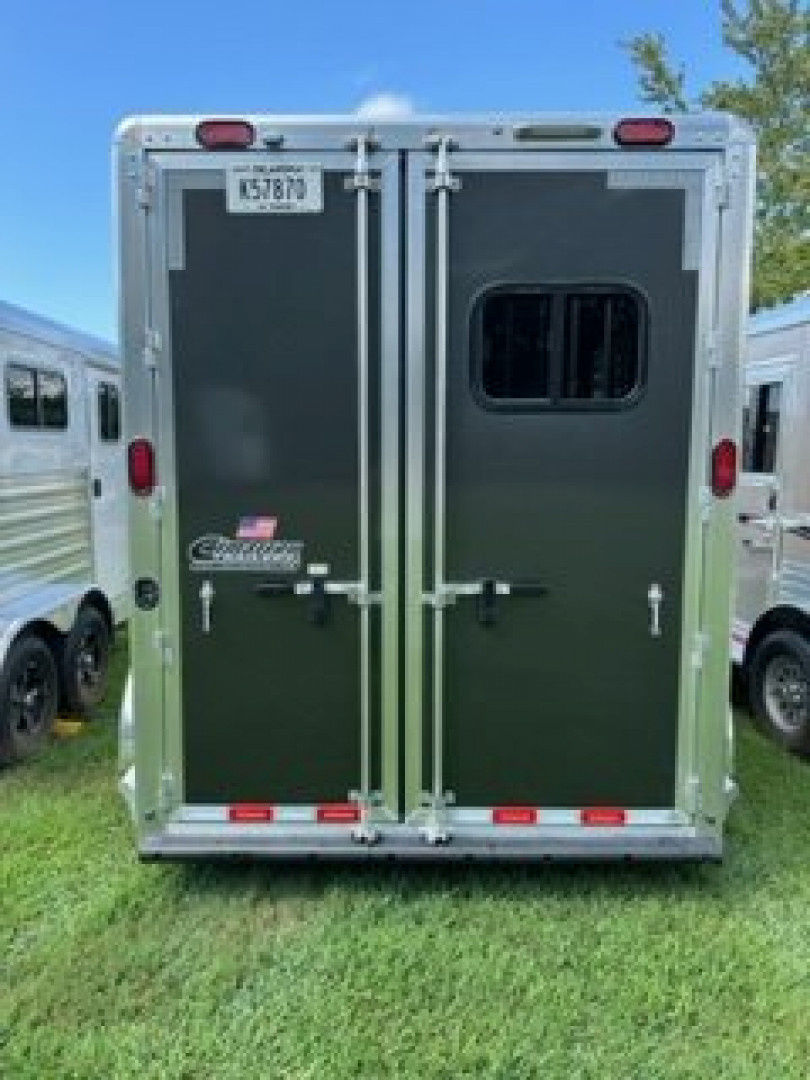 Trailer Photo 3