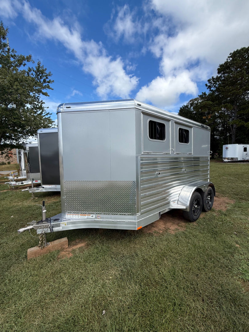 2026 4-star 2 horse slant load bumper pull