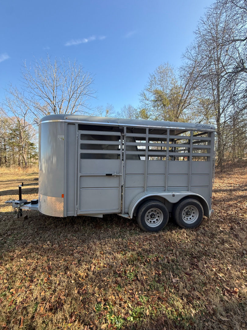 2023 Delta 2 horse slant load bp