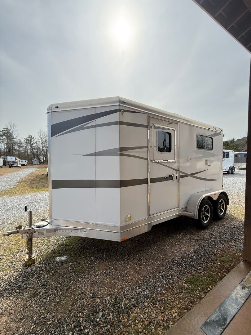 2022 4-star 2 - horse straight load bumper pull