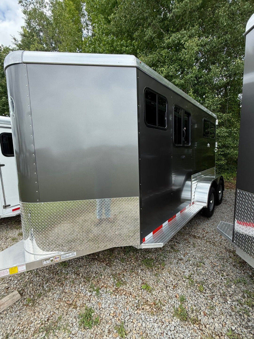 2026 Adam 2 horse straightload julite manger bumper pull
