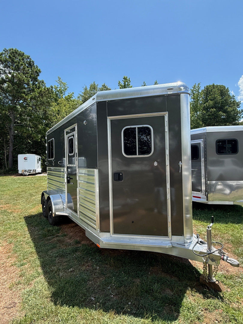 2027 4-star 2 - horse straight load bumper pull