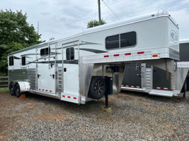 2026 2 + 1 horse 4-Star Trailers 2+1 Gooseneck