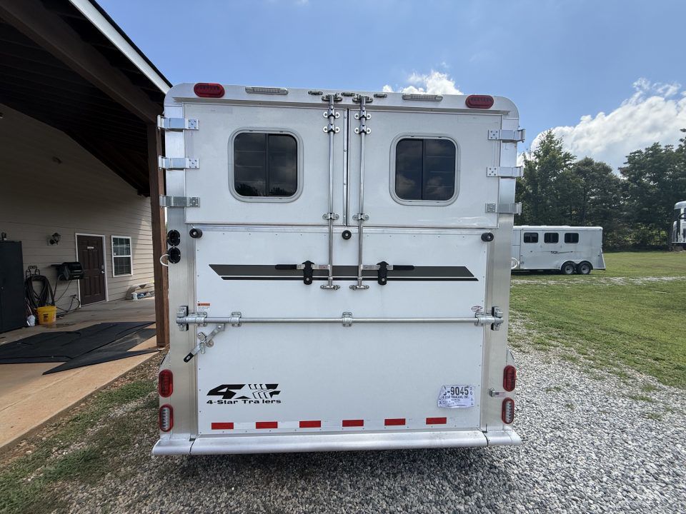 Trailer Photo 25