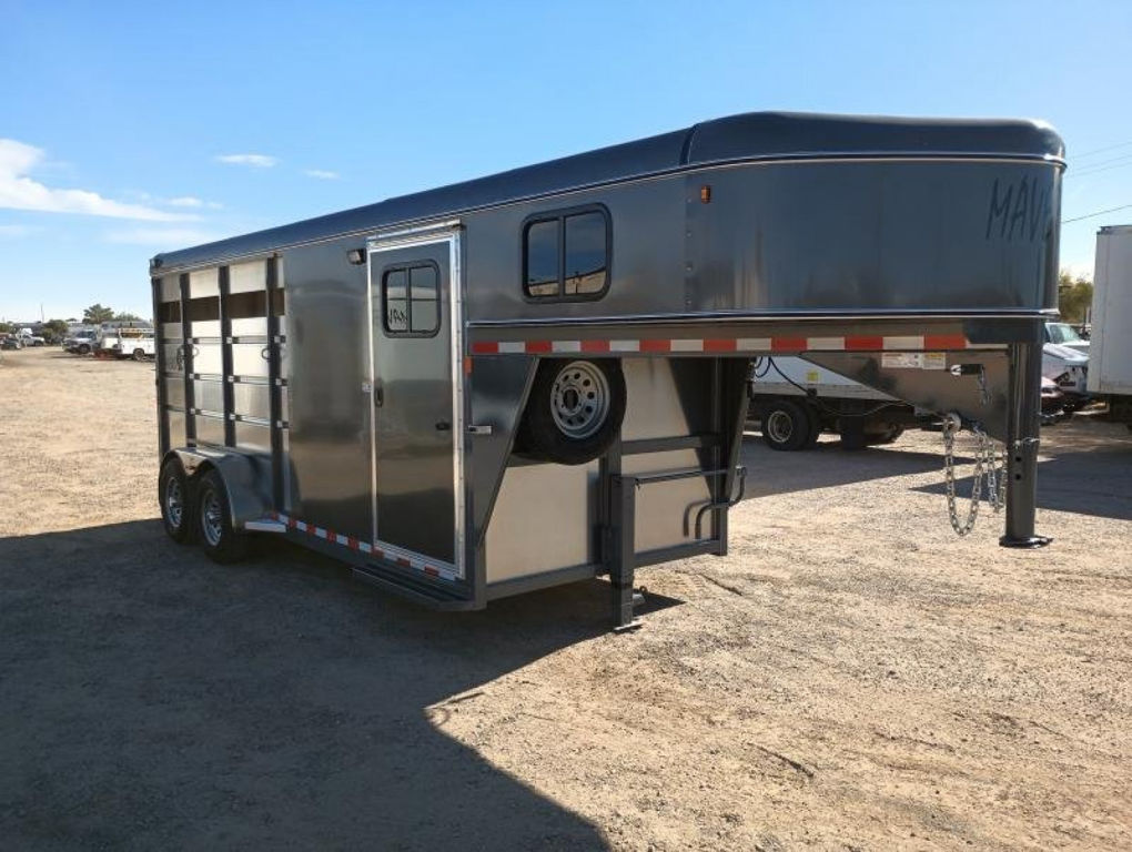 Trailer Photo 16