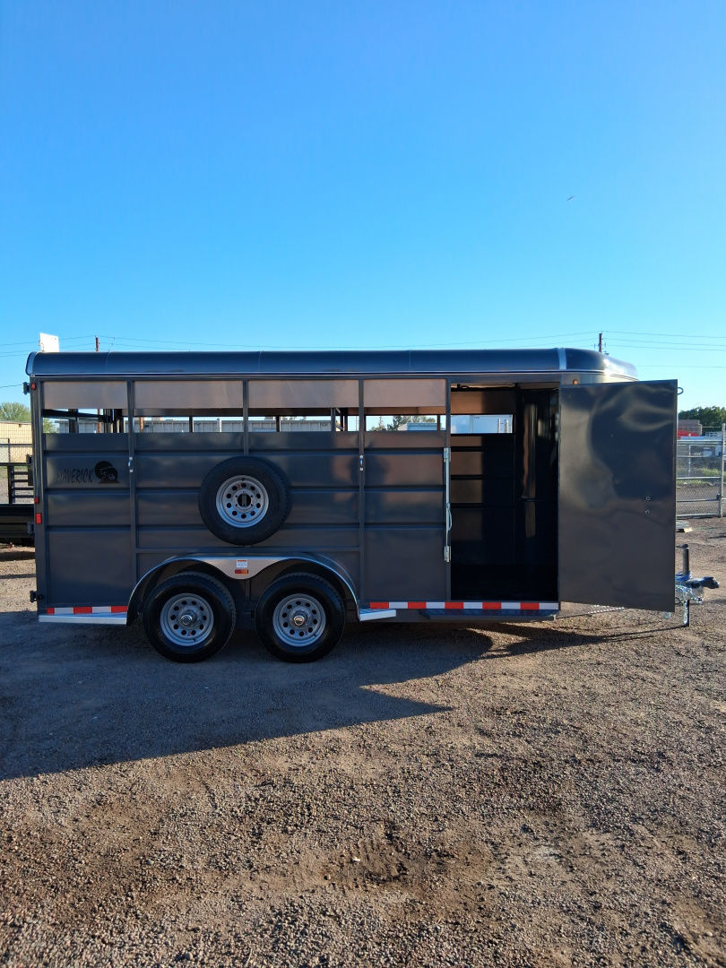 Trailer Photo 13