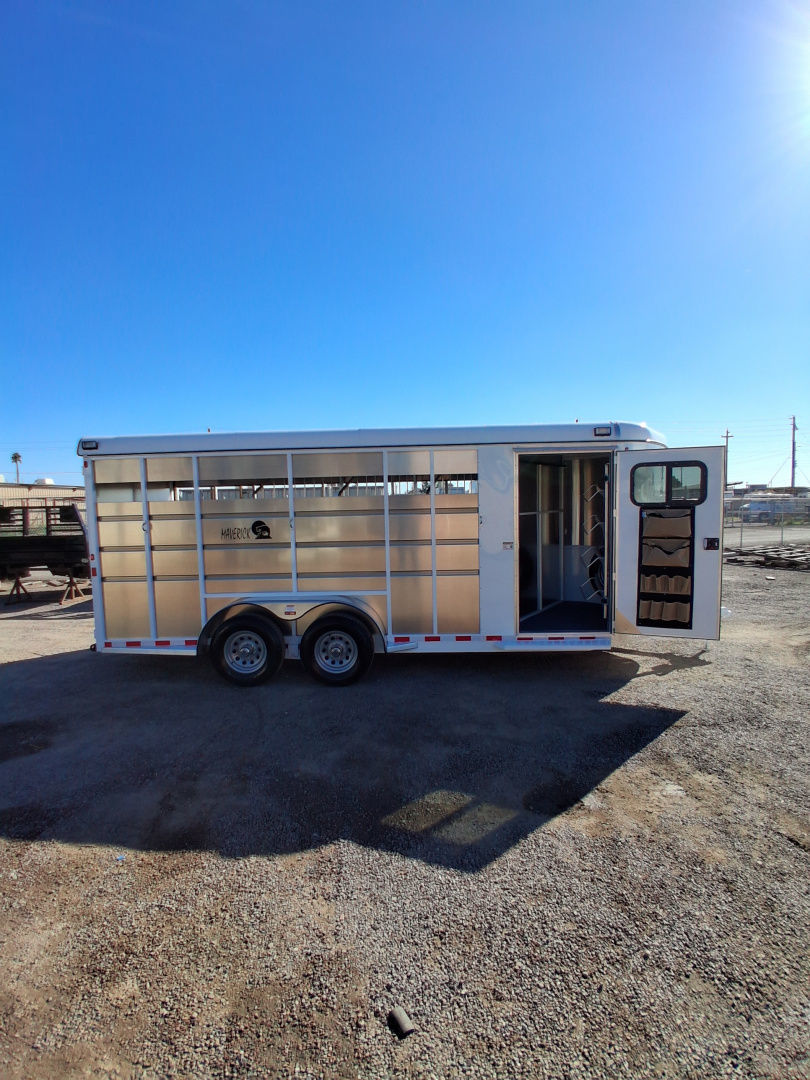 Trailer Photo 12