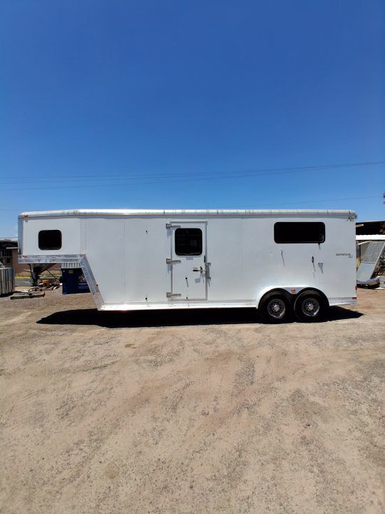 Trailer Photo 3