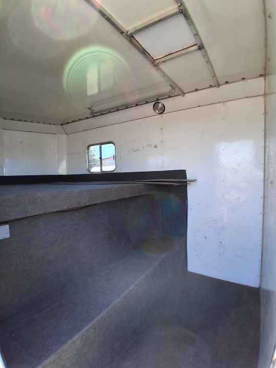 Trailer Photo 22