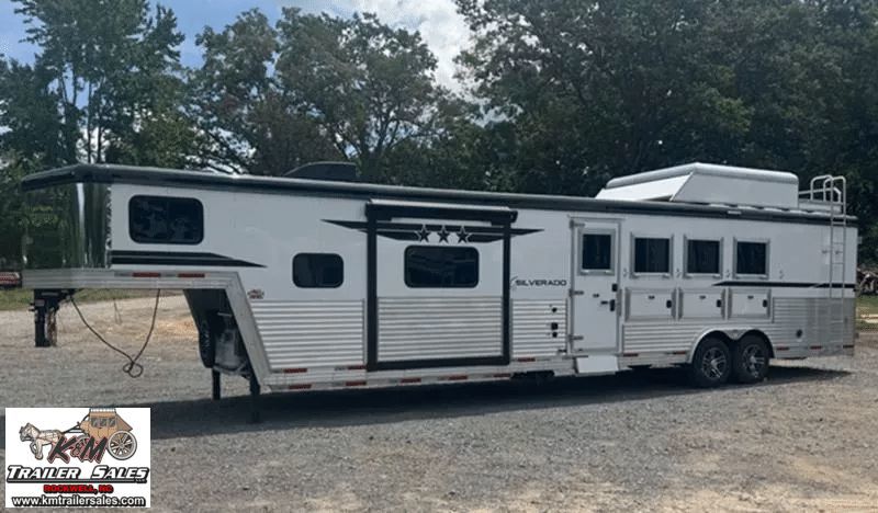 Trailer Photo 2