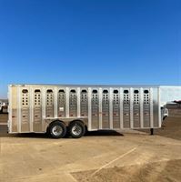 2024 Merritt 24ft livestock trailer 3-compartments