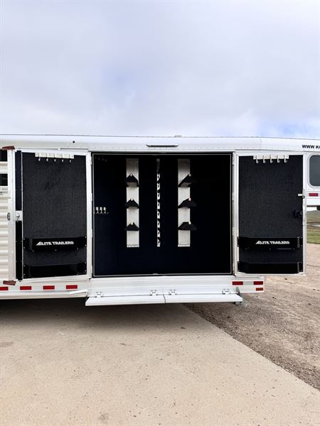 2025 Elite 24' stock combo - trainer tack - 2 compartments