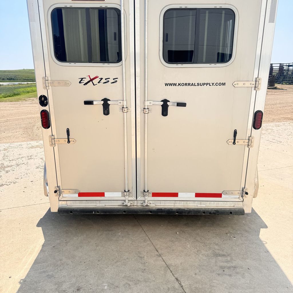 2022 Exiss express 2h bumper pull