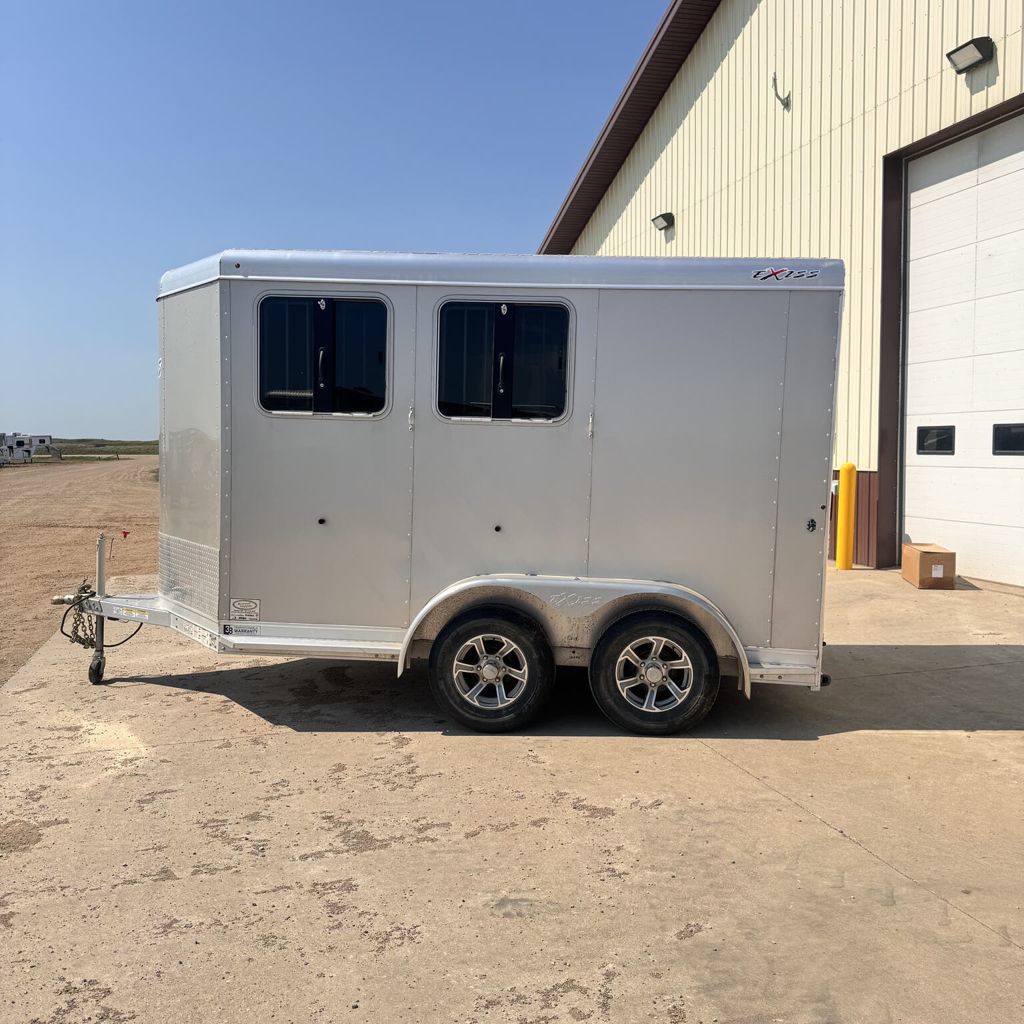 2022 Exiss express 2h bumper pull