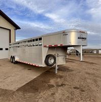 2003 Stock horse Sooner SR7028 Livestock Trailer 28FT w/ 3 Compartments