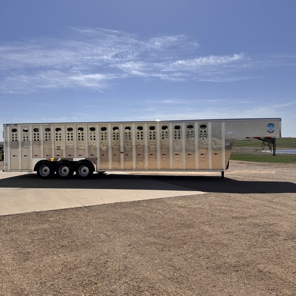 Trailer Photo 2