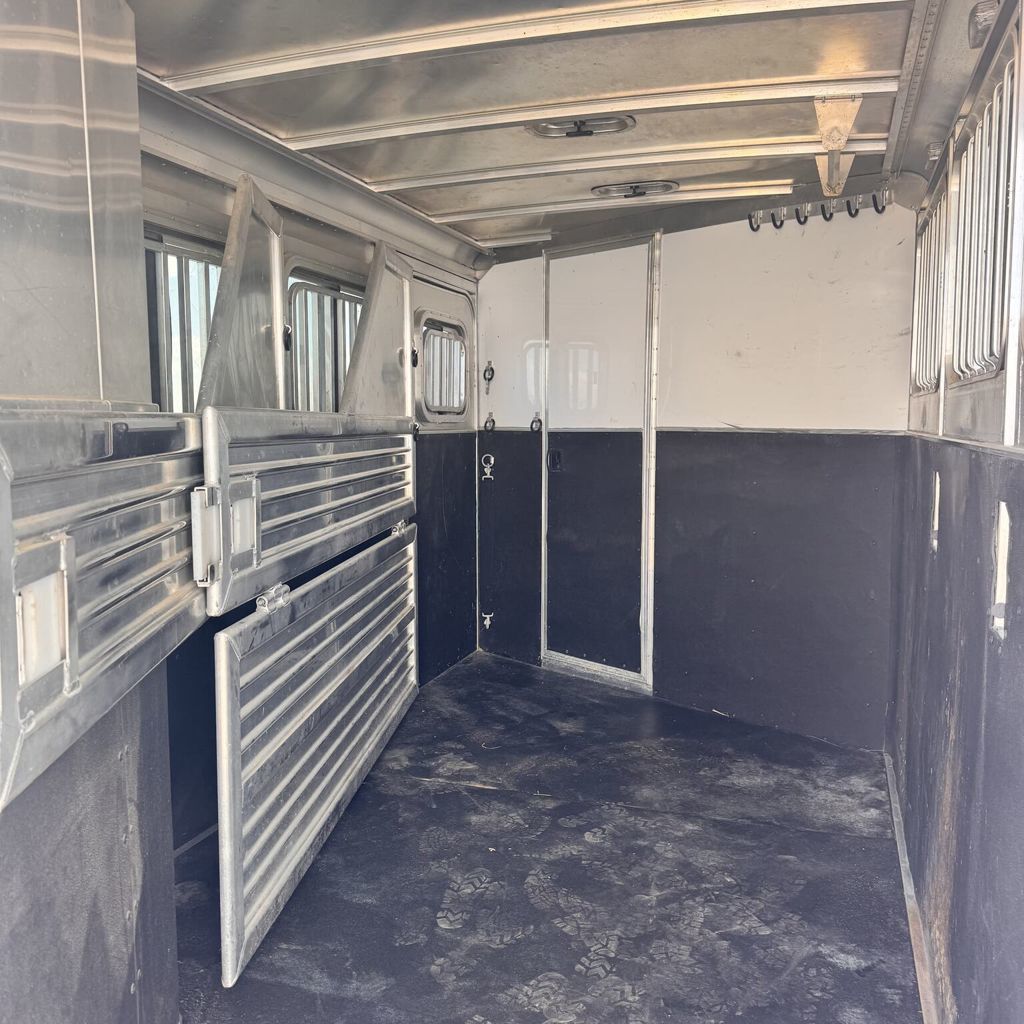Trailer Photo 25