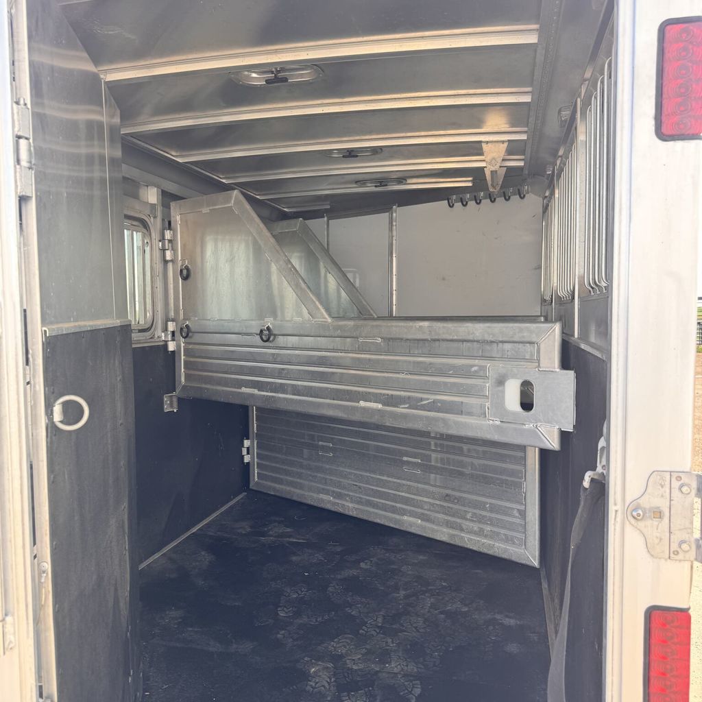 Trailer Photo 28