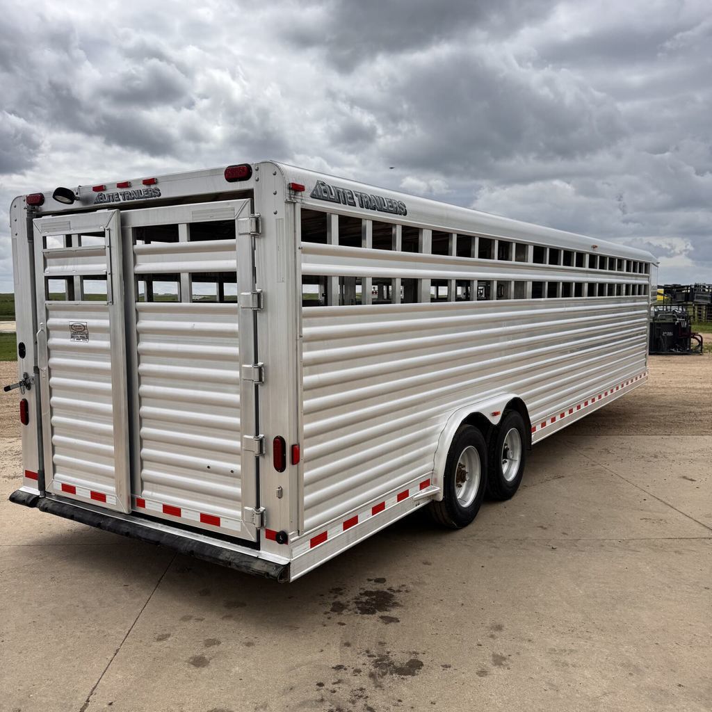 Trailer Photo 3