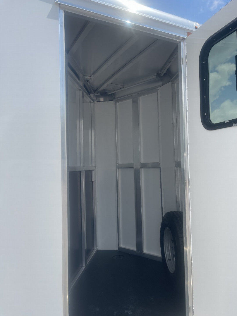 Trailer Photo 5