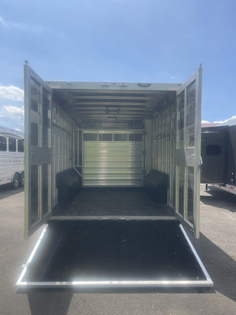 Trailer Photo 30
