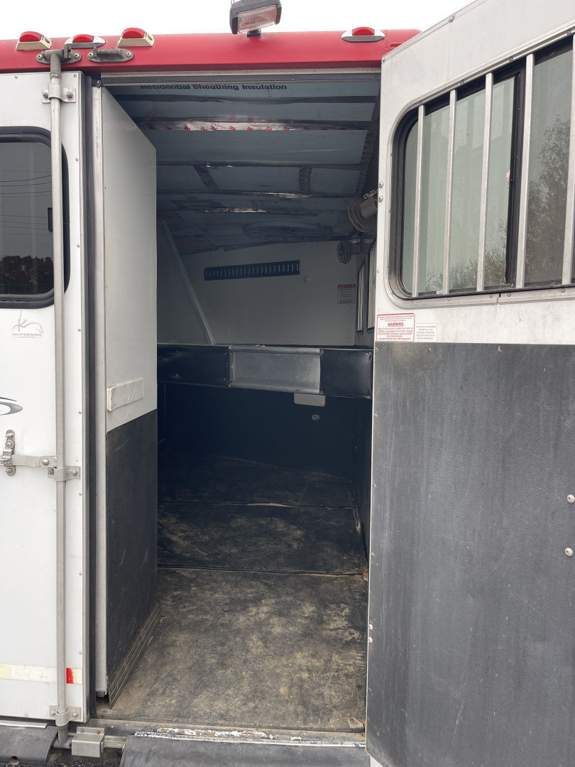 Trailer Photo 14