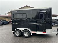 2021 2 horse Shadow 2 HR BUMPER STABLE MATE