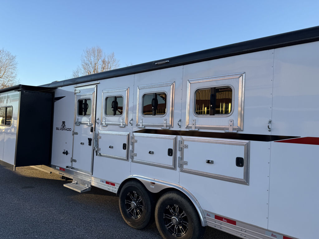 Trailer Photo 15