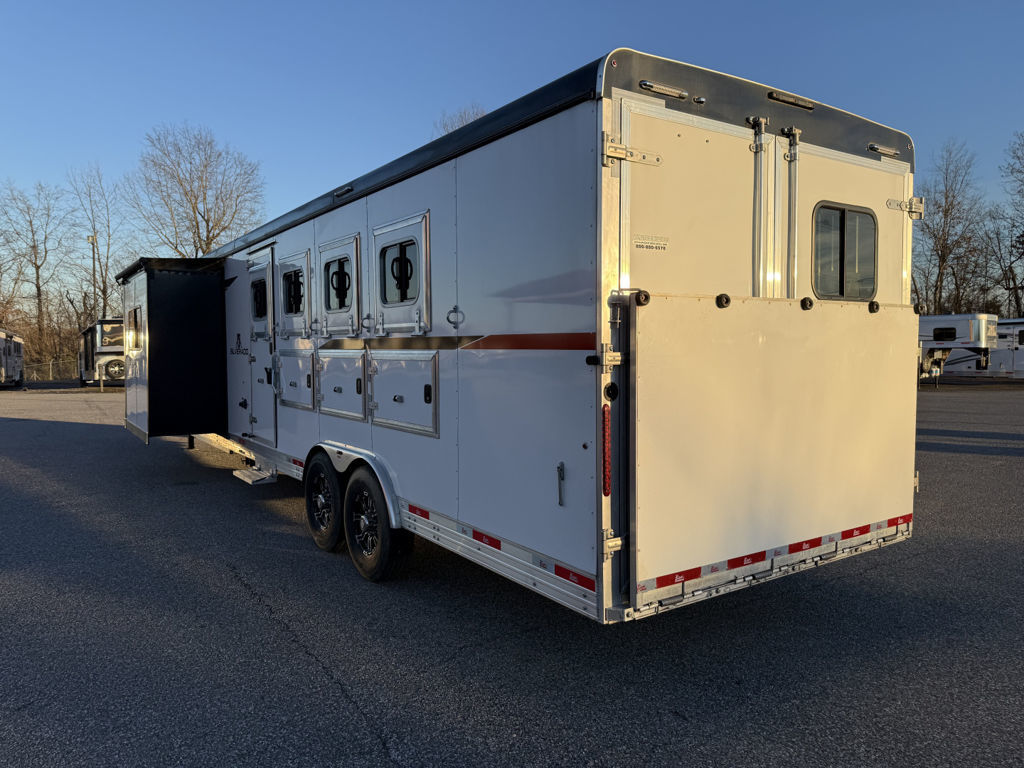 Trailer Photo 16