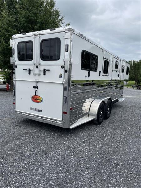 Trailer Photo 18