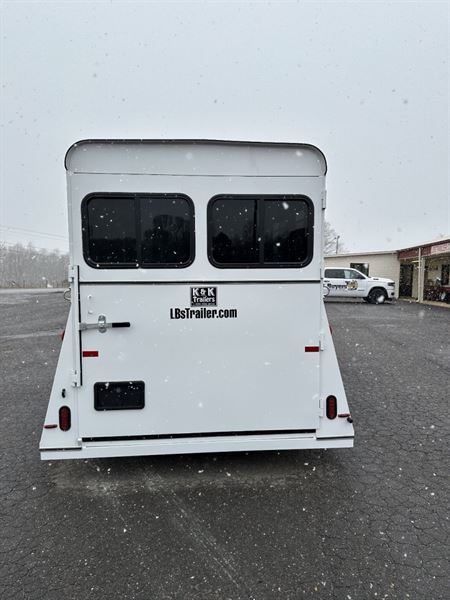Trailer Photo 18