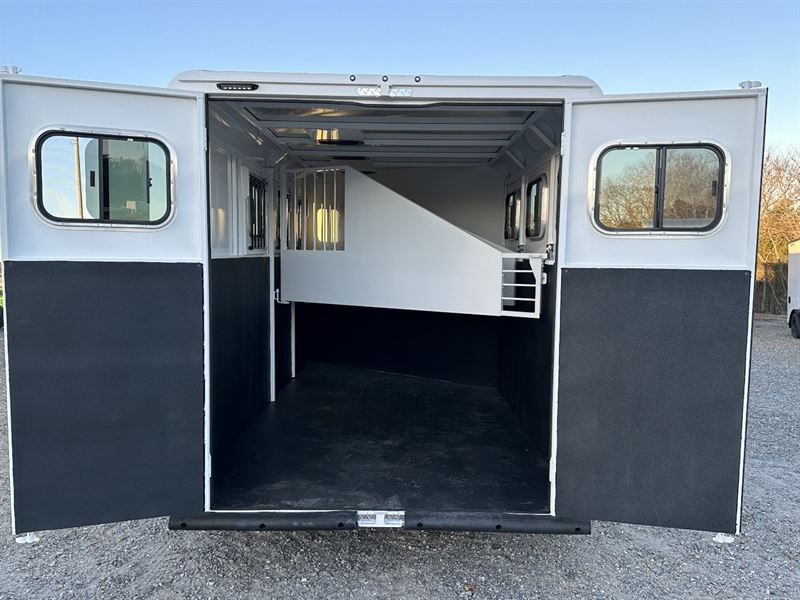 2025 Trails West adventure mx gn 3-horse