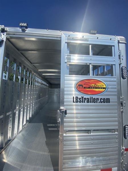 Trailer Photo 6