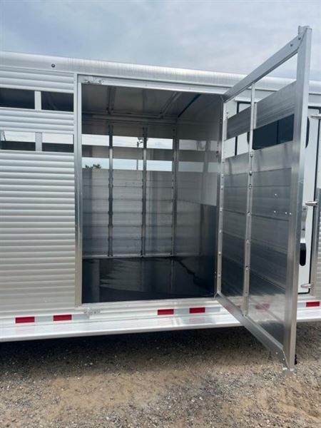 2024 Sundowner rancher tr 24' gn