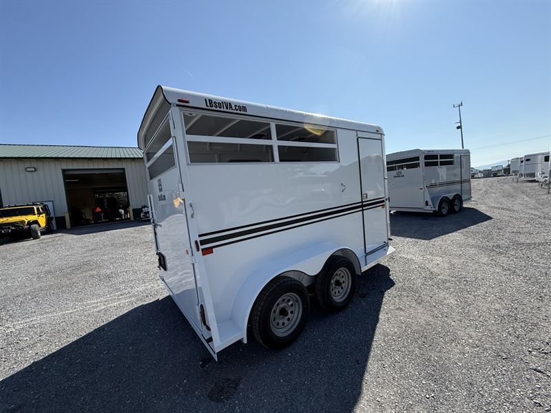 2026 Bee 2 horse durango slant load