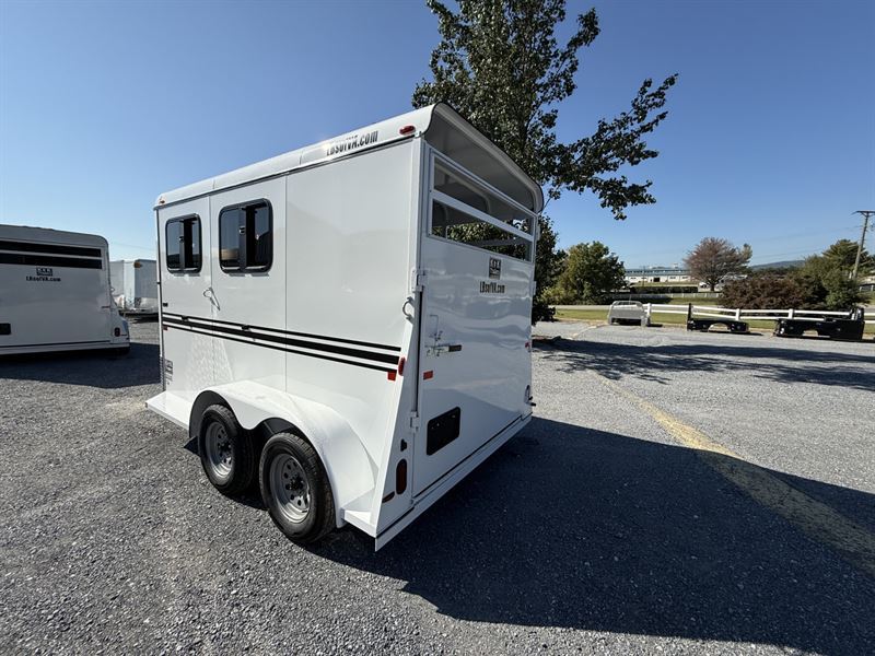 2026 Bee 2 horse durango slant load
