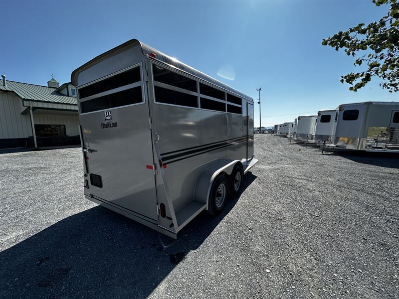 2026 Bee 3 horse durango slant load