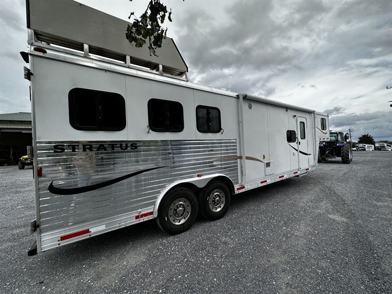 Trailer Photo 3