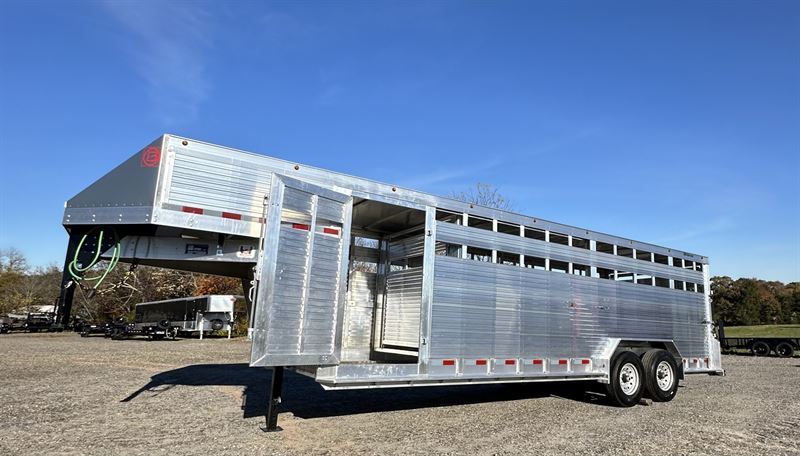 Trailer Photo 2
