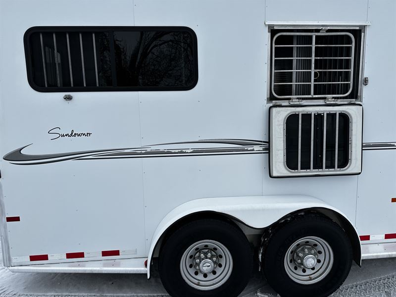 Trailer Photo 12