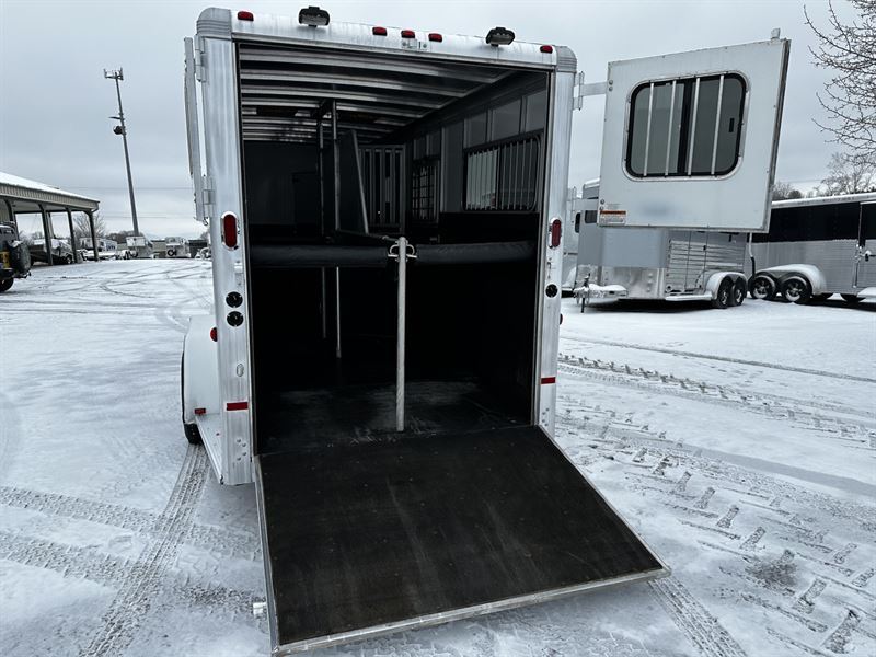 Trailer Photo 14