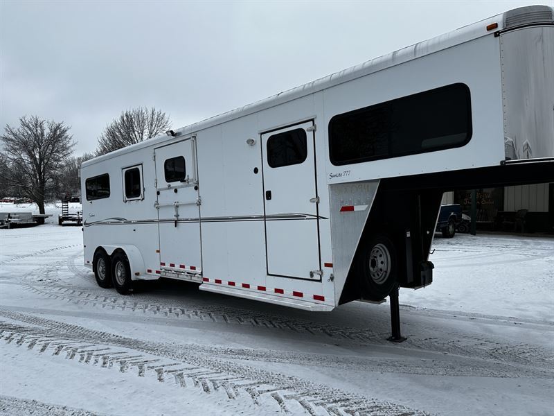 Trailer Photo 2