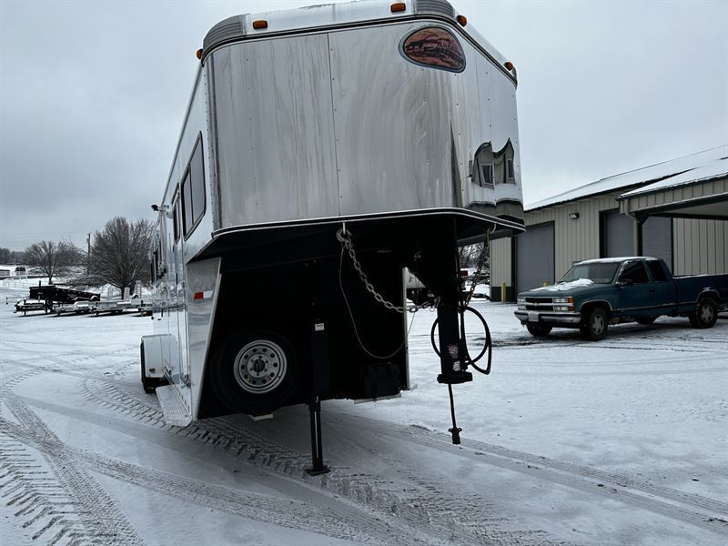 Trailer Photo 4