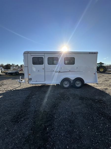 Trailer Photo 8