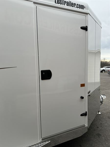 Trailer Photo 12
