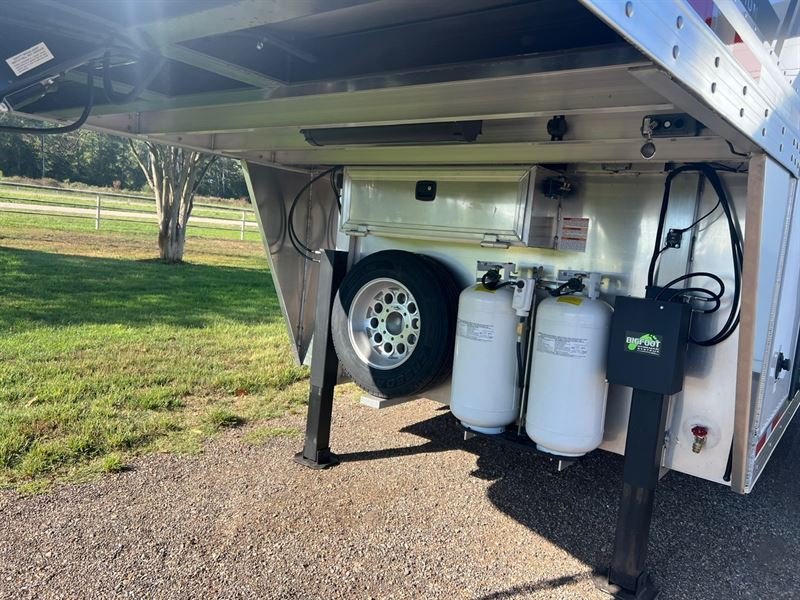 2026 smc 13' shortwall stock back lq with generator