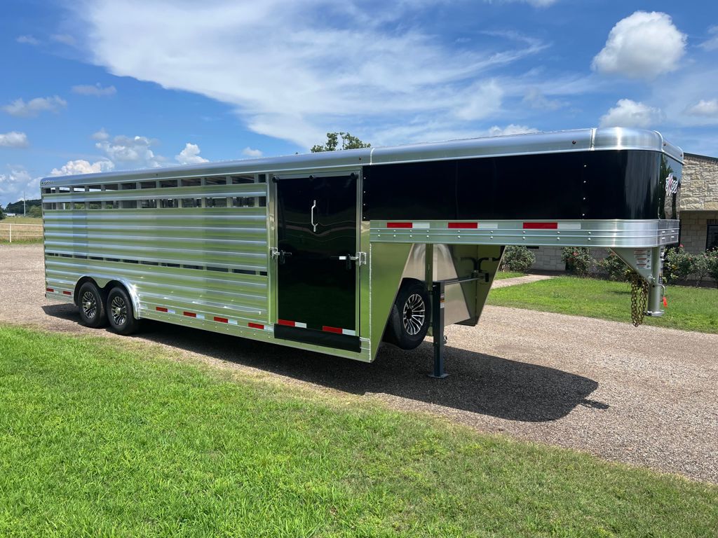 2026 Exiss 24' show cattle stock trailer