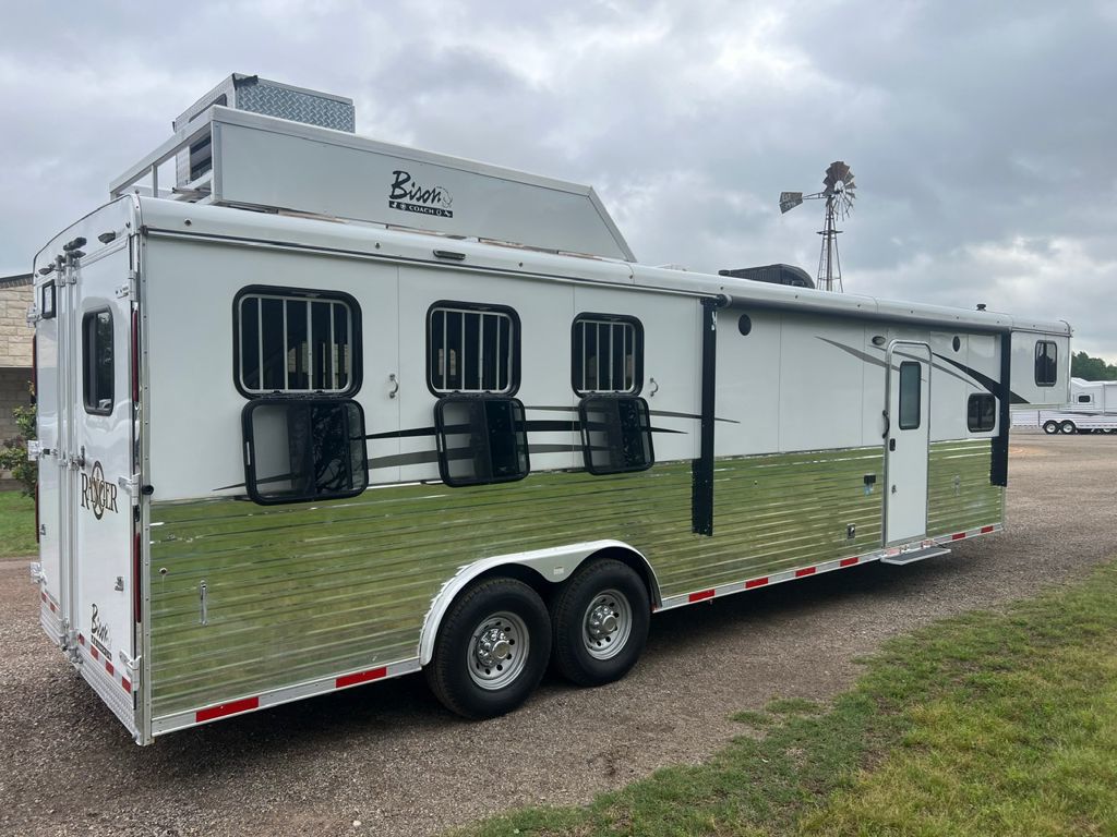 2018 Bison 3 horse
