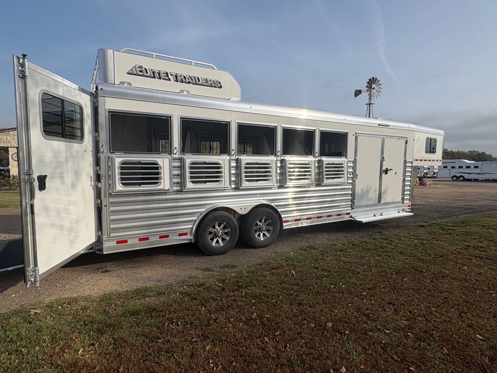 2027 Elite 5 horse double door tack